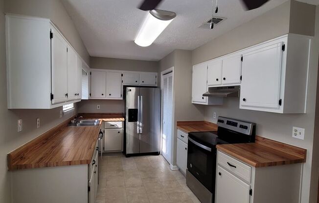 3 beds, 2 baths, $1,950