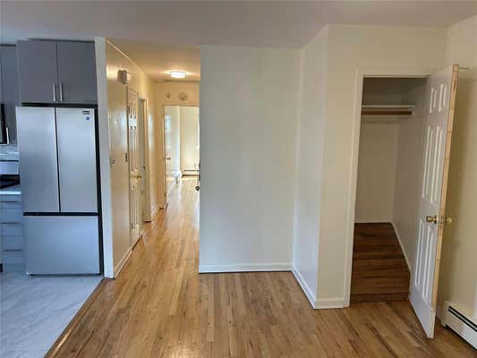 3 beds, 1 bath, 1,200 sqft, $2,900, Unit 3