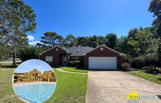 Grand 3 Bedroom Home in Holley by the Sea!