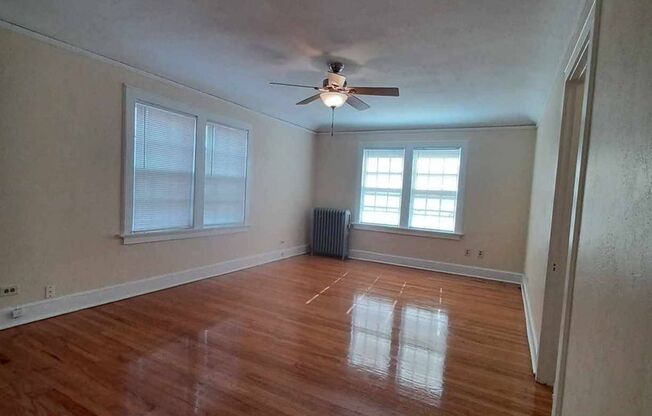 1 bed, 1 bath, 775 sqft, $895