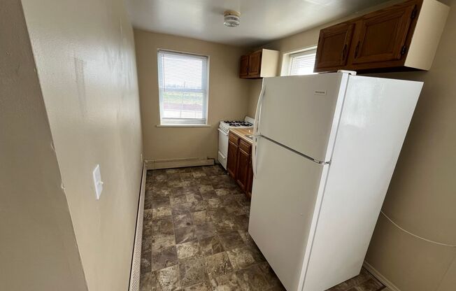 1 bed, 1 bath, $600