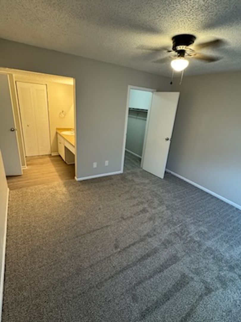 2 beds, 2 baths, 1,092 sqft, $1,175