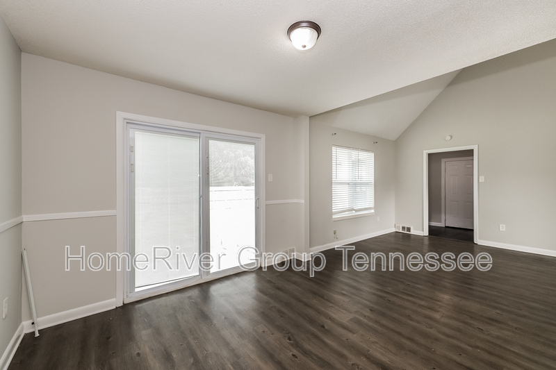 2413 RIDGEWAY RD