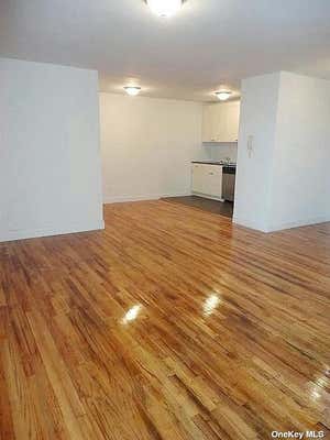 1 bed, 1 bath, 700 sqft, $2,350, Unit 5N