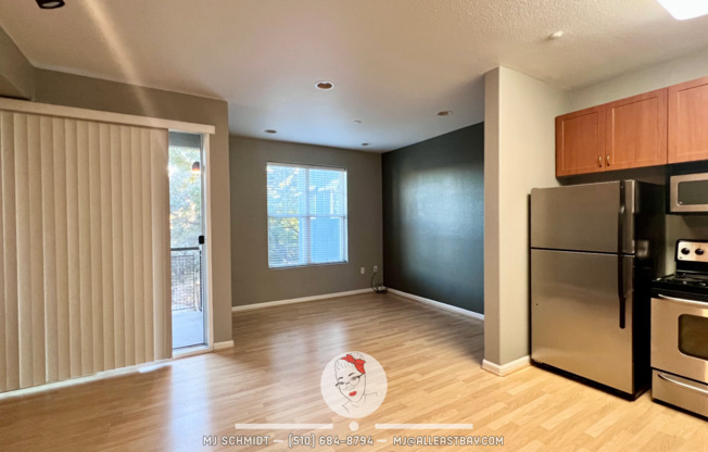 1 bedroom 1 bath in a fantastic location in Emeryville with washer & dryer and parking!