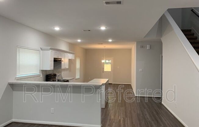 7610 Bellingham Dr.