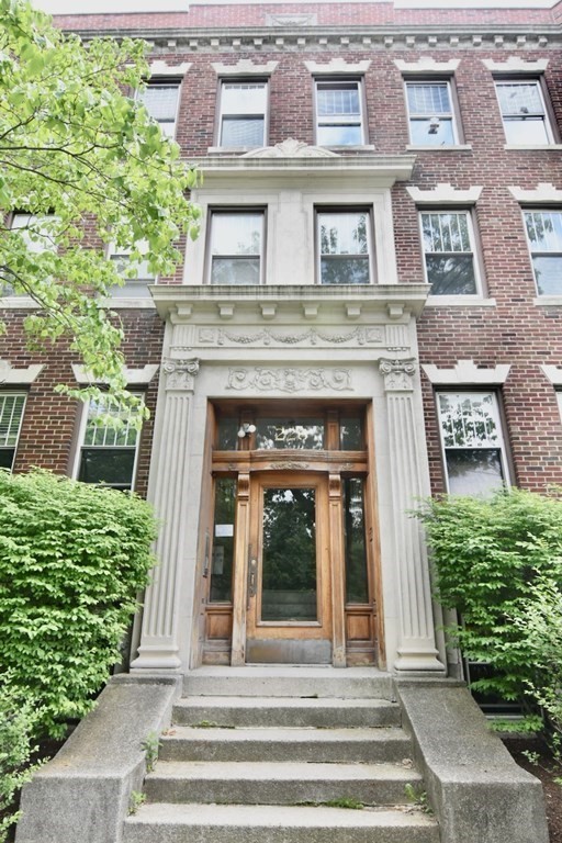 226 Jamaicaway Apt 6