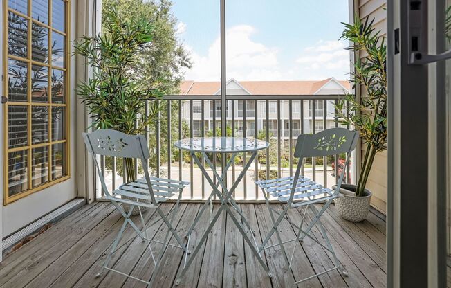 2 beds, 2.5 baths, $1,850, Unit Unit 424
