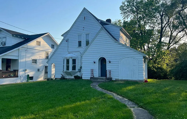 1045 PHILADELPHIA DR