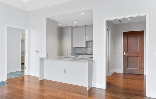2 beds, 2.5 baths, 1,363 sqft, $16,000, Unit 3108