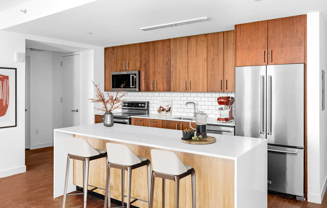 2 beds, 2 baths, 1,092 sqft, $6,500, Unit 15F