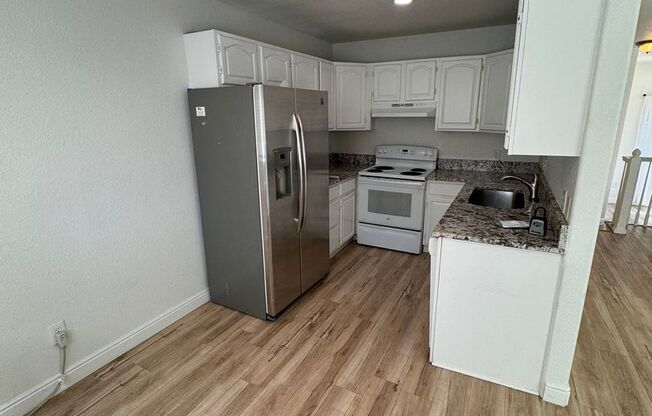 2 beds, 2.5 baths, 1,050 sqft, $2,100, Unit 4725