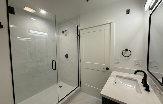 1 bed, 1 bath, 768 sqft, $2,775, Unit 111