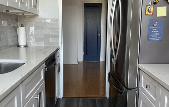 88 1 35 AVE