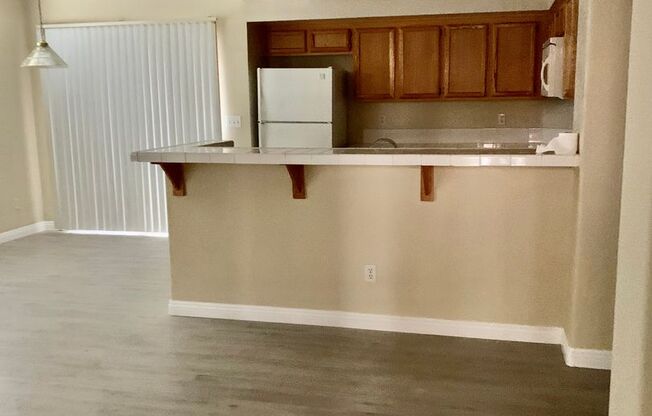 2 beds, 2 baths, $1,450