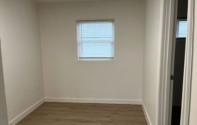 Studio, 1 bath, 214 sqft, $695, Unit Unit 015