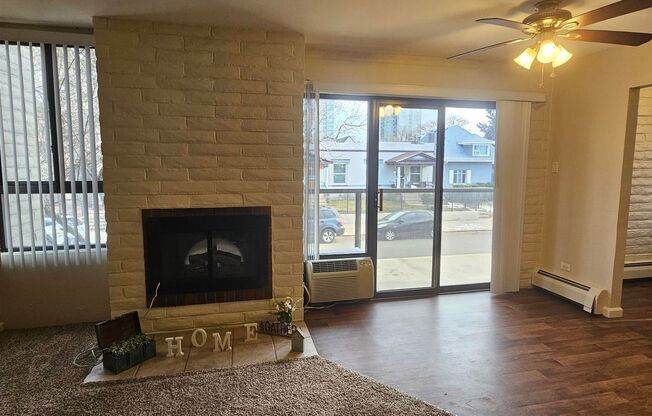 2 beds, 1 bath, 860 sqft, $1,985, Unit 411