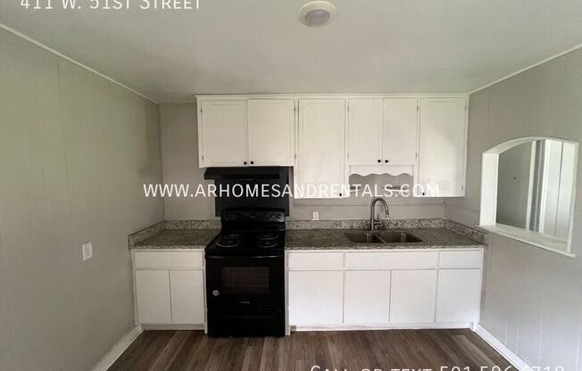 411 W 51 ST