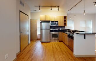 Cluster: 1011 &amp; 1015 4th St SE