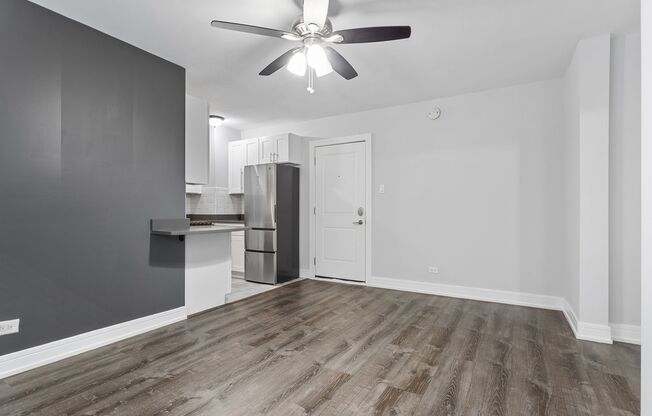 Studio, 1 bath, 311 sqft, $1,450, Unit 209