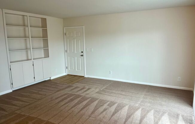 2 beds, 2 baths, 950 sqft, $2,800, Unit 521