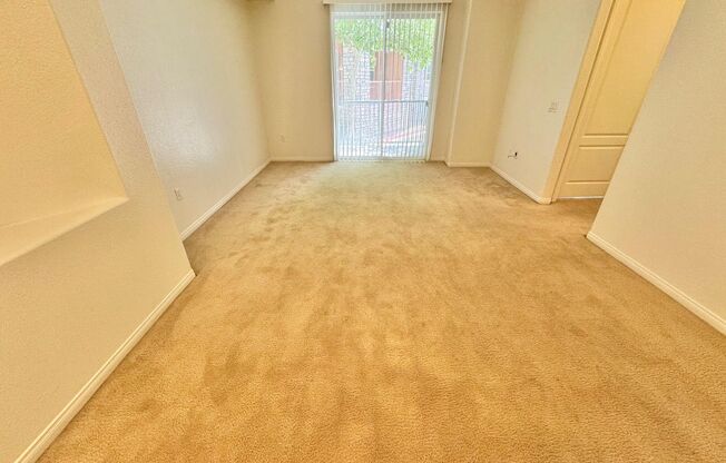 STUNNING 2 BEDROOM 2 BATHROOM FIRST FLOOR CONDO LOCATED ON THE SOUTH LAS VEGAS STRIP. SITUATED IN A GUARD GATED COMMUNITY