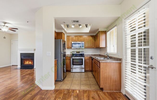 2 beds, 2 baths, $1,600