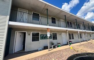 970 W Hamilton Ave