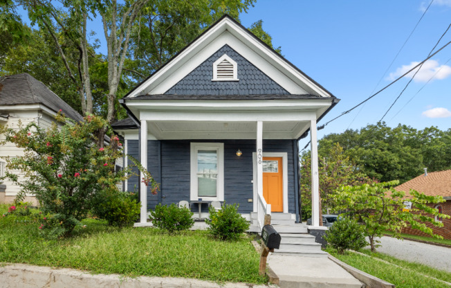 906 ALLENE AVE SW