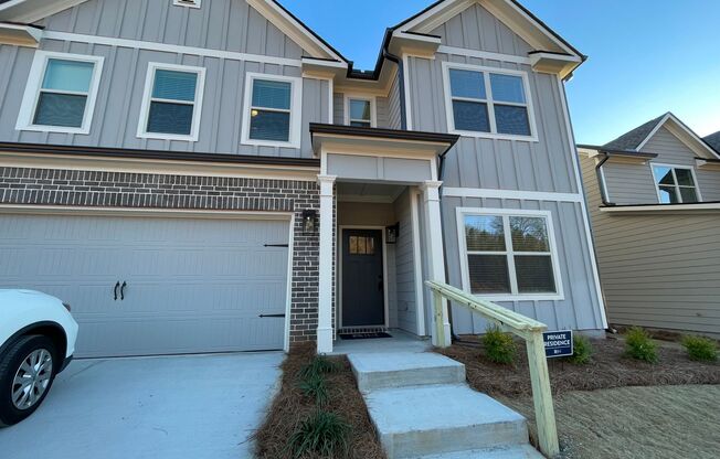 Spacious Brand New Build in Good Location!