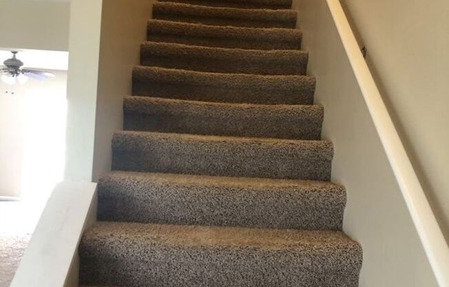 3 beds, 2.5 baths, 2,640 sqft, $1,795, Unit 526