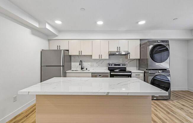 2 beds, 2 baths, 824 sqft, $3,795, Unit 2330-201