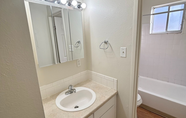 Saint Clair Apartments