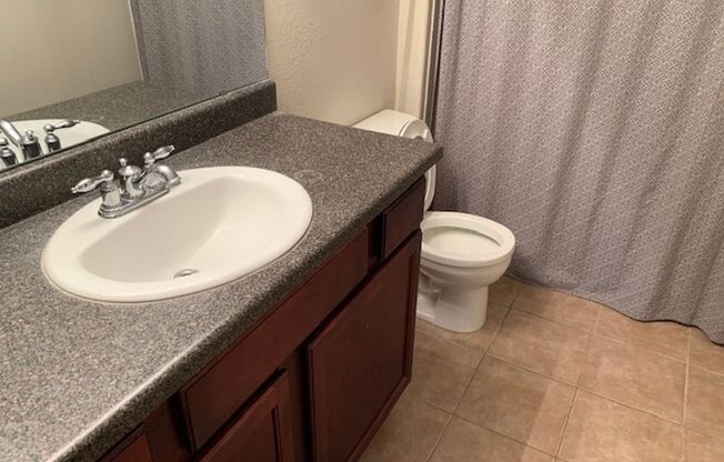 2 beds, 2 baths, $1,395, Unit #1020