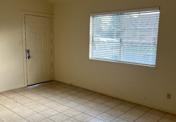 2609 45 AVE