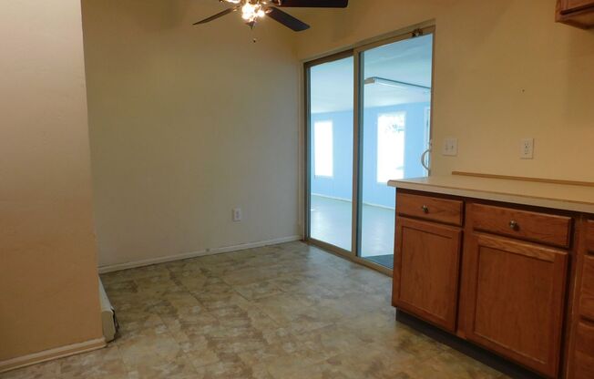 3 beds, 1 bath, 1,438 sqft, $1,750, Unit Unit B