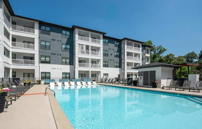 1 AND 2 BEDROOM APARTMENTS IN EAST NASHVILLE