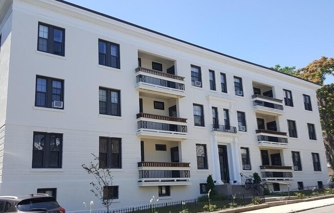 120 Glenville Ave Apt 5A