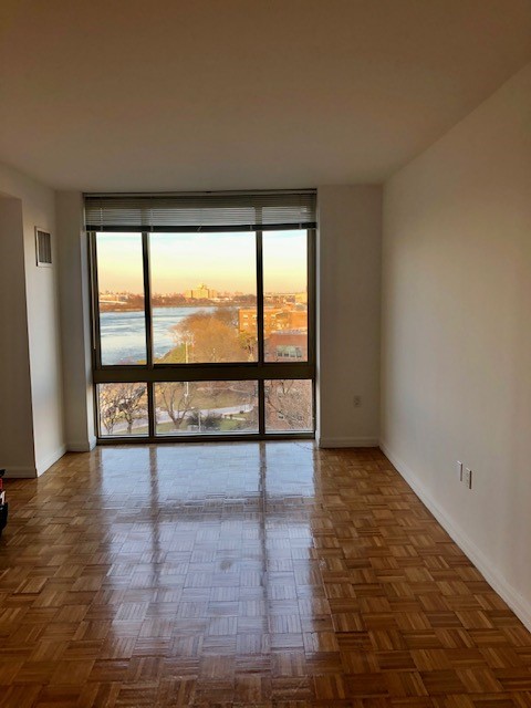 1 bed, 1 bath, 595 sqft, $3,455, Unit 920