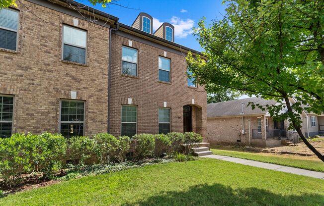 AVAILABLE NOW IN GERMANTOWN. Great Walkable Neighborhood! 3 Bed 2.5 Bath Town Home. $3,295 Per Month