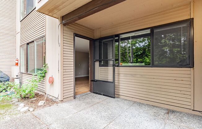 City living with views and walkable access to shops and restaurants!