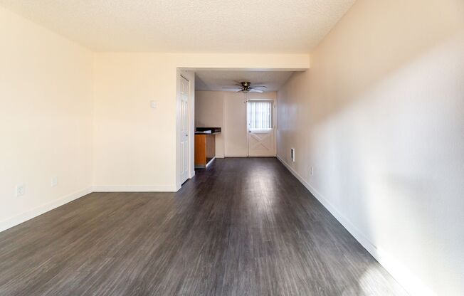 Welcome to Manchester Square Apartments - Where comfort meets convenience! No Offering up to 1-Month Free!