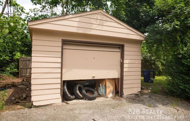 10901 DOVE AVE