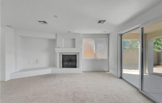 golf view, balcony , 5 bed room plus den and loft