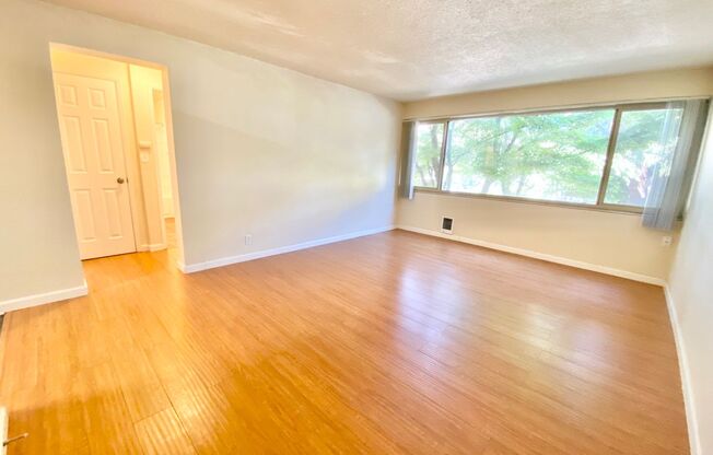 2 beds, 1 bath, 700 sqft, $2,495, Unit 104