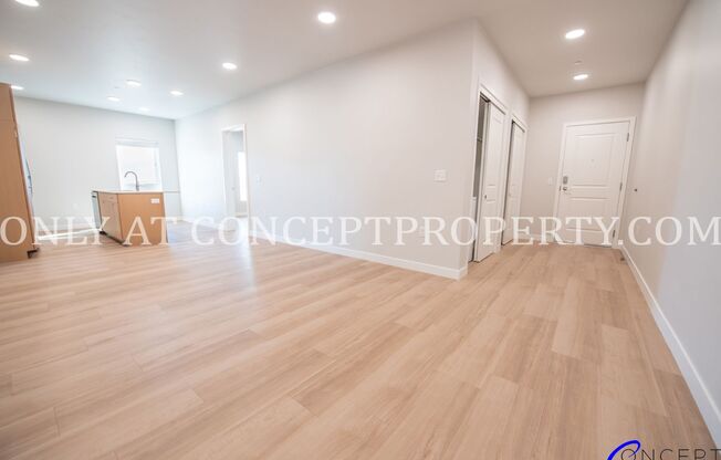 3 beds, 2 baths, 1,100 sqft, $2,699, Unit 1-232