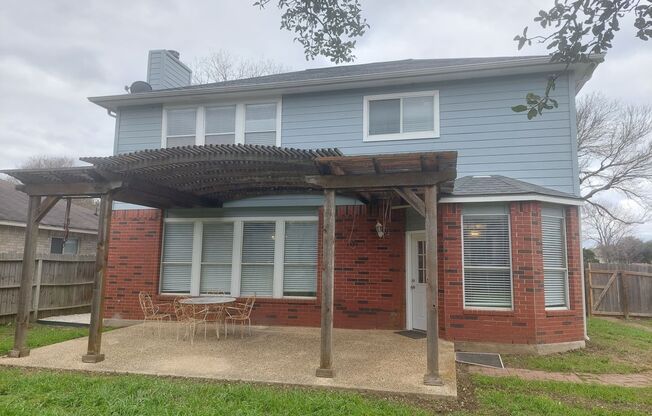 3 beds, 2.5 baths, $1,900