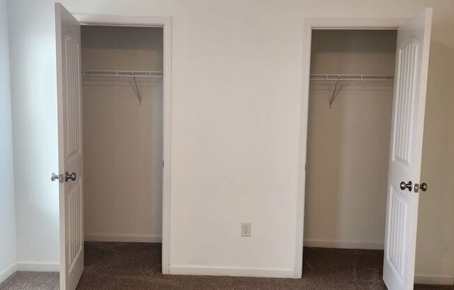 2 beds, 2.5 baths, 1,316 sqft, $1,965, Unit SU10_104