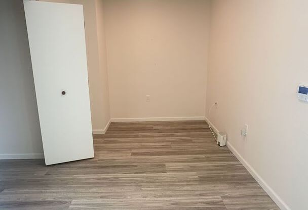 1 bed, 1 bath, 634 sqft, $2,995, Unit 407