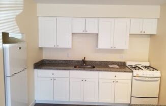 1 bed, 1 bath, $965, Unit 05